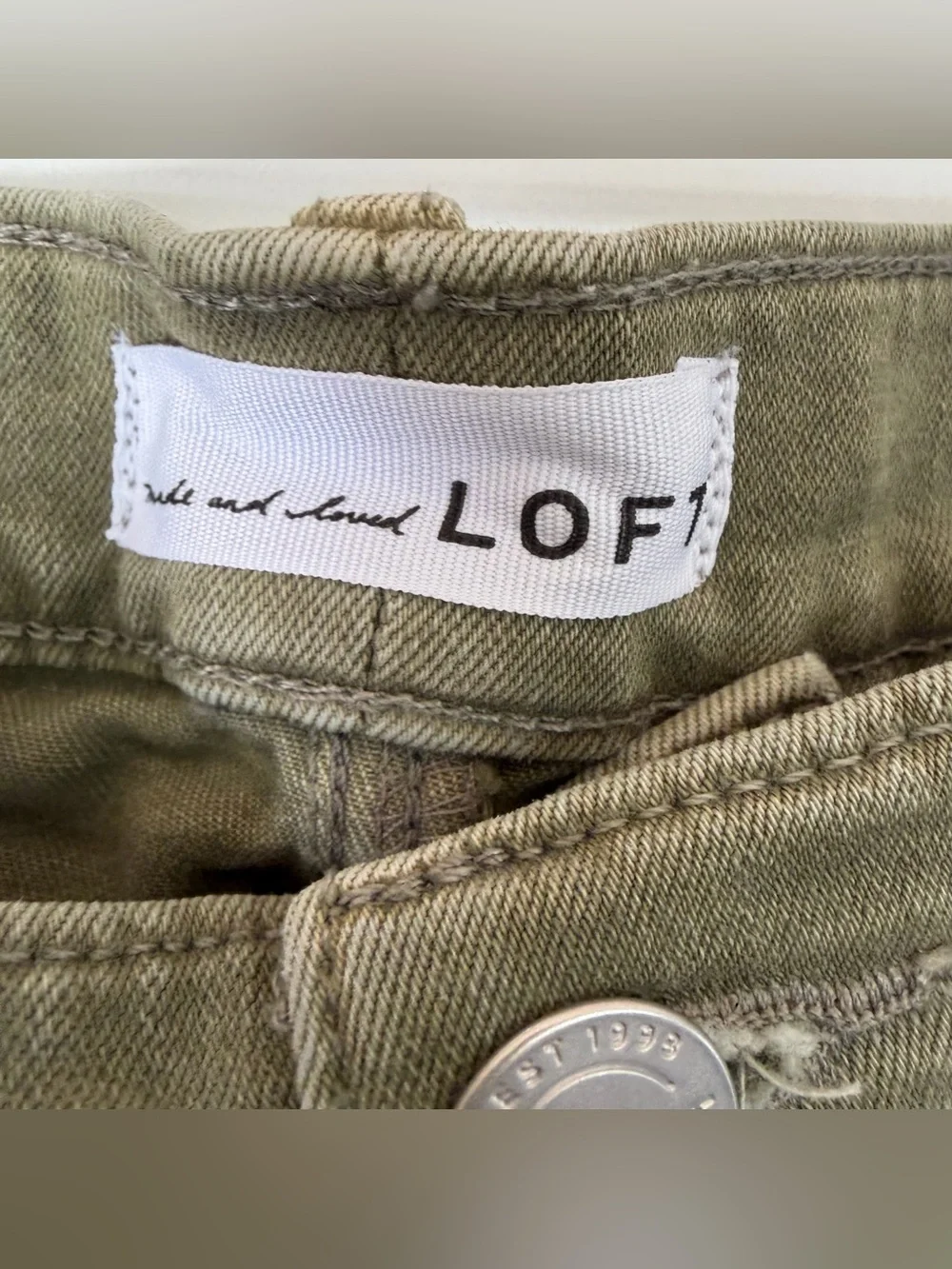Loft Women's Olive Green Distressed Cropped Straight-Leg Jeans - Picture 4 of 9